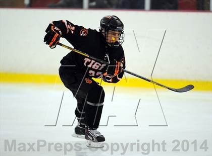 Thumbnail 1 in White Plains @ Pelham Memorial photogallery.