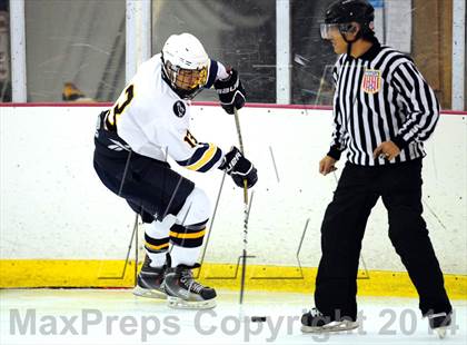 Thumbnail 1 in White Plains @ Pelham Memorial photogallery.