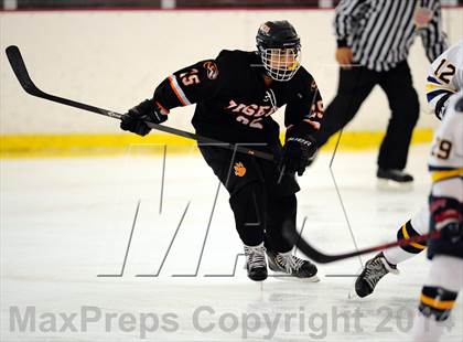 Thumbnail 2 in White Plains @ Pelham Memorial photogallery.