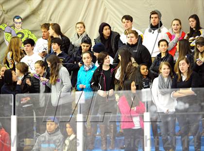 Thumbnail 1 in White Plains @ Pelham Memorial photogallery.