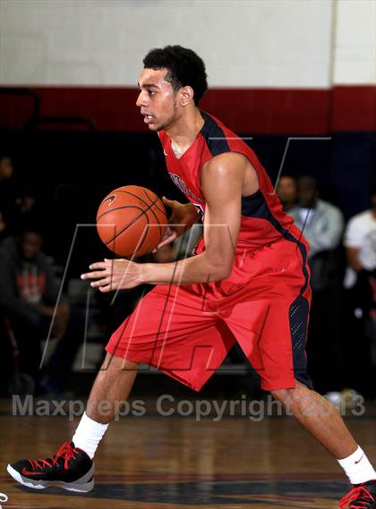 Thumbnail 3 in Findlay Prep vs. Desert Pines (Las Vegas Hoop Fest) photogallery.