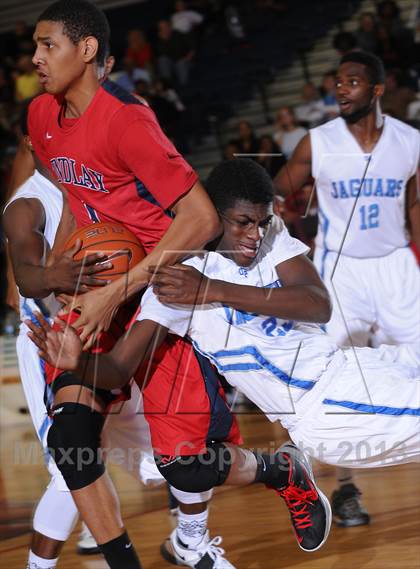 Thumbnail 3 in Findlay Prep vs. Desert Pines (Las Vegas Hoop Fest) photogallery.