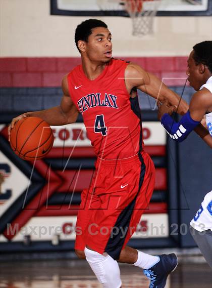 Thumbnail 2 in Findlay Prep vs. Desert Pines (Las Vegas Hoop Fest) photogallery.