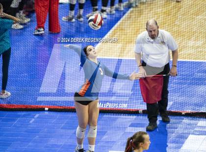 Thumbnail 1 in Valor Christian vs Legend (CHSAA 5A Championship Final) photogallery.