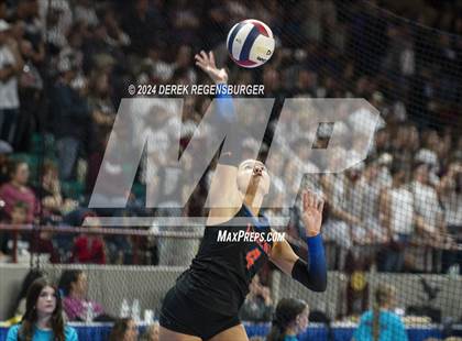 Thumbnail 3 in Valor Christian vs Legend (CHSAA 5A Championship Final) photogallery.