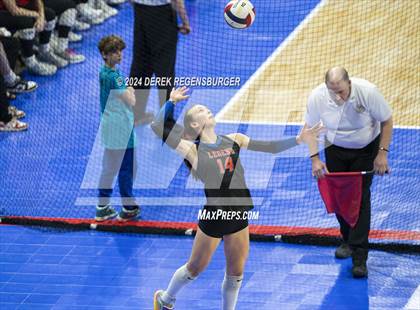 Thumbnail 2 in Valor Christian vs Legend (CHSAA 5A Championship Final) photogallery.