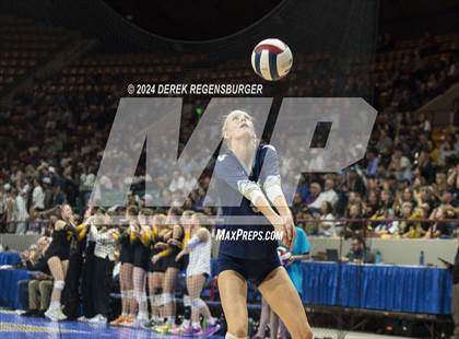 Thumbnail 1 in Valor Christian vs Legend (CHSAA 5A Championship Final) photogallery.