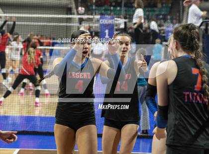 Thumbnail 1 in Valor Christian vs Legend (CHSAA 5A Championship Final) photogallery.