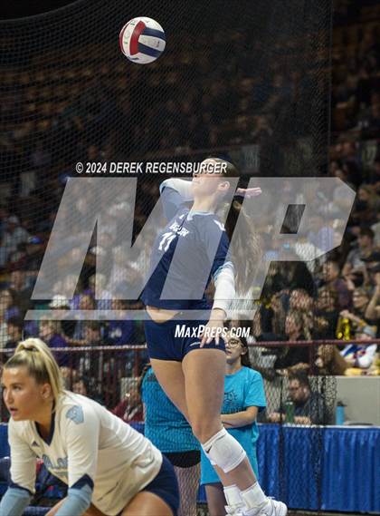 Thumbnail 2 in Valor Christian vs Legend (CHSAA 5A Championship Final) photogallery.
