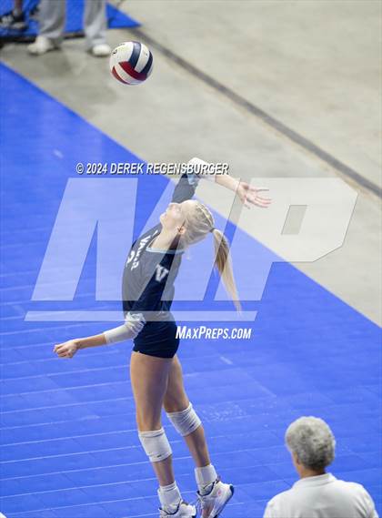 Thumbnail 1 in Valor Christian vs Legend (CHSAA 5A Championship Final) photogallery.