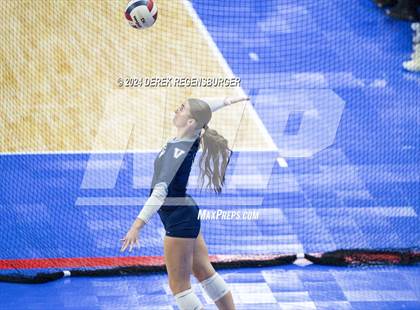 Thumbnail 2 in Valor Christian vs Legend (CHSAA 5A Championship Final) photogallery.