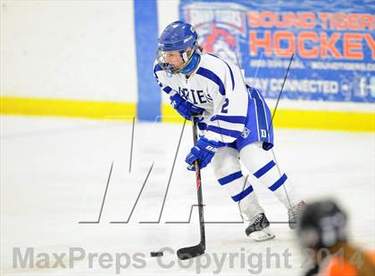 Thumbnail 1 in Darien vs. Ridgefield/Immaculate (FCIAC Final)  photogallery.