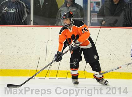 Thumbnail 3 in Darien vs. Ridgefield/Immaculate (FCIAC Final)  photogallery.