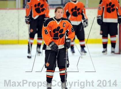 Thumbnail 2 in Darien vs. Ridgefield/Immaculate (FCIAC Final)  photogallery.