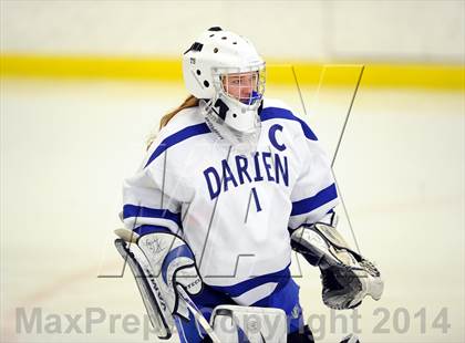Thumbnail 1 in Darien vs. Ridgefield/Immaculate (FCIAC Final)  photogallery.
