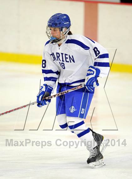 Thumbnail 2 in Darien vs. Ridgefield/Immaculate (FCIAC Final)  photogallery.