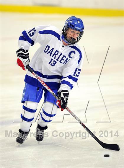 Thumbnail 2 in Darien vs. Ridgefield/Immaculate (FCIAC Final)  photogallery.
