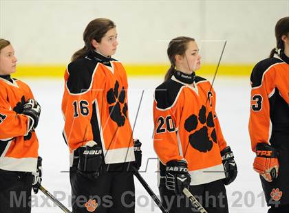 Thumbnail 1 in Darien vs. Ridgefield/Immaculate (FCIAC Final)  photogallery.