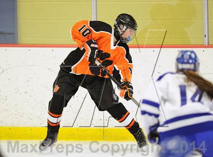 Thumbnail 2 in Darien vs. Ridgefield/Immaculate (FCIAC Final)  photogallery.
