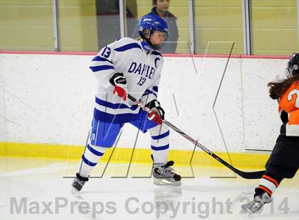 Thumbnail 1 in Darien vs. Ridgefield/Immaculate (FCIAC Final)  photogallery.