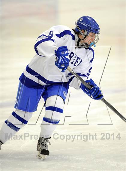 Thumbnail 1 in Darien vs. Ridgefield/Immaculate (FCIAC Final)  photogallery.
