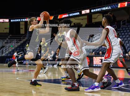 Thumbnail 2 in Omaha South vs. Burke (Metro Tournament) photogallery.