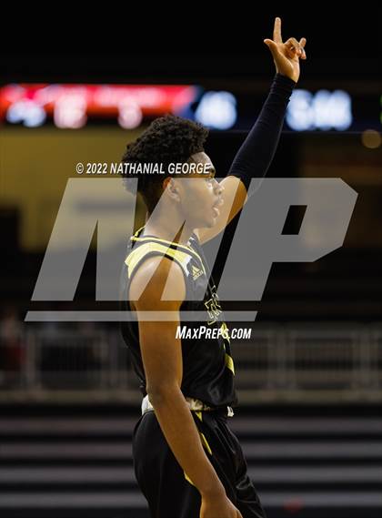 Thumbnail 3 in Omaha South vs. Burke (Metro Tournament) photogallery.