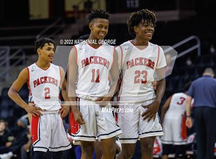 Thumbnail 3 in Omaha South vs. Burke (Metro Tournament) photogallery.
