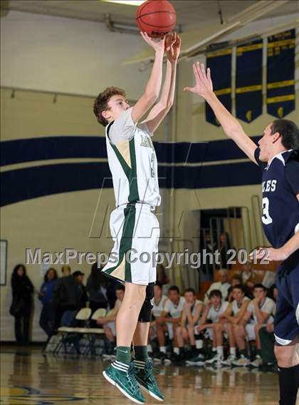 Thumbnail 2 in Vista del Lago vs. Rio Americano (Trojan Toss-Up) photogallery.