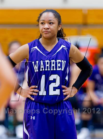 Thumbnail 3 in Stevens vs. Warren photogallery.