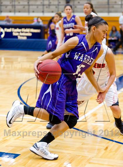 Thumbnail 2 in Stevens vs. Warren photogallery.