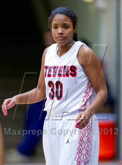 Thumbnail 2 in Stevens vs. Warren photogallery.