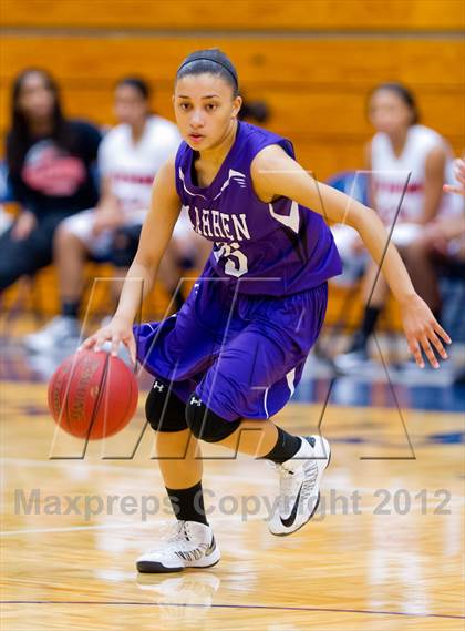 Thumbnail 1 in Stevens vs. Warren photogallery.
