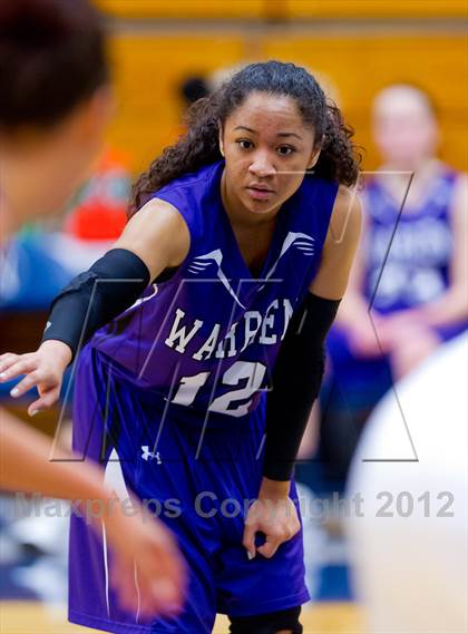 Thumbnail 2 in Stevens vs. Warren photogallery.