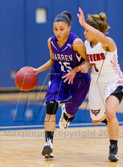 Thumbnail 3 in Stevens vs. Warren photogallery.
