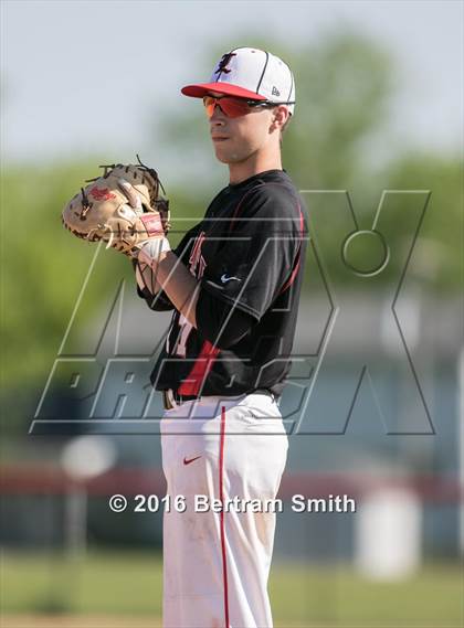 Thumbnail 3 in Lancaster vs. Clarence (Section 6 Class AA Quarterfinal) photogallery.