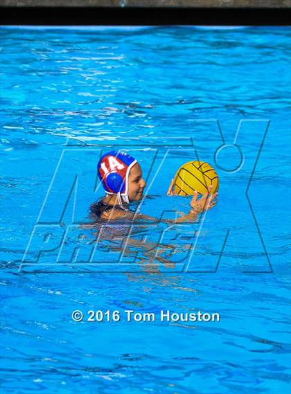 Thumbnail 2 in St. Lucy's vs Mission Viejo photogallery.