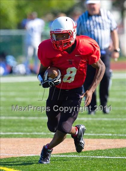 Thumbnail 2 in St. Francis Prep @ Cardinal Spellman photogallery.