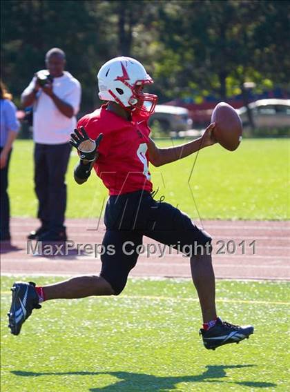 Thumbnail 3 in St. Francis Prep @ Cardinal Spellman photogallery.