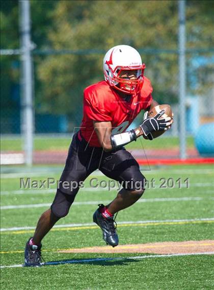 Thumbnail 2 in St. Francis Prep @ Cardinal Spellman photogallery.