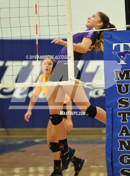 Thumbnail 1 in Morton Ranch vs. MacArthur (CFISD/Katy Classic) photogallery.