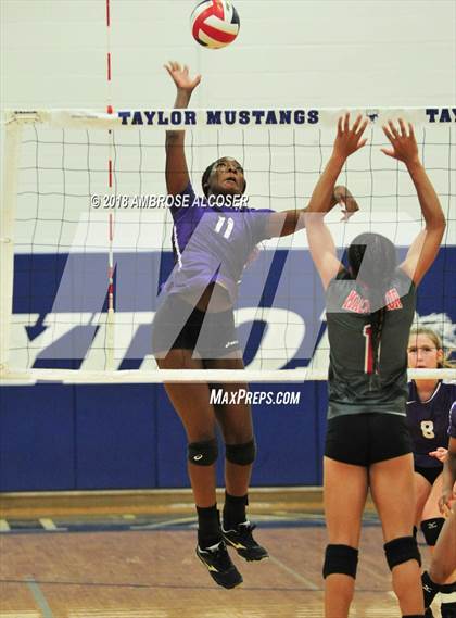 Thumbnail 1 in Morton Ranch vs. MacArthur (CFISD/Katy Classic) photogallery.