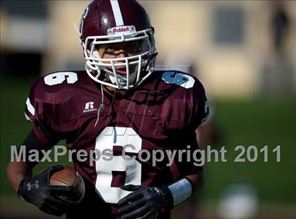 Thumbnail 1 in Ayden-Grifton vs. Swain County  (NCHSAA 1A Final) photogallery.