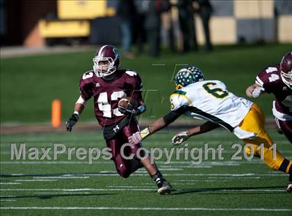 Thumbnail 3 in Ayden-Grifton vs. Swain County  (NCHSAA 1A Final) photogallery.