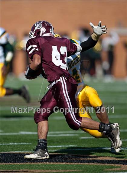 Thumbnail 3 in Ayden-Grifton vs. Swain County  (NCHSAA 1A Final) photogallery.