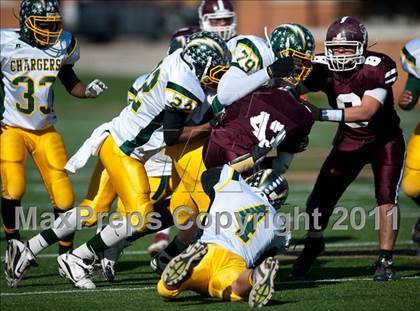 Thumbnail 2 in Ayden-Grifton vs. Swain County  (NCHSAA 1A Final) photogallery.