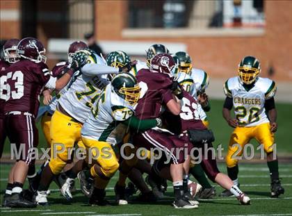 Thumbnail 2 in Ayden-Grifton vs. Swain County  (NCHSAA 1A Final) photogallery.