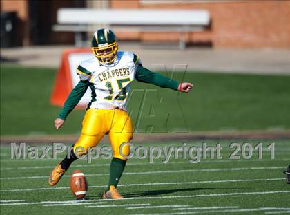 Thumbnail 1 in Ayden-Grifton vs. Swain County  (NCHSAA 1A Final) photogallery.