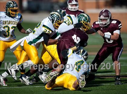 Thumbnail 1 in Ayden-Grifton vs. Swain County  (NCHSAA 1A Final) photogallery.
