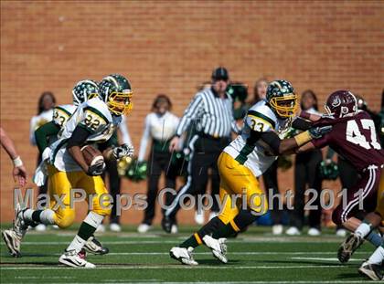 Thumbnail 3 in Ayden-Grifton vs. Swain County  (NCHSAA 1A Final) photogallery.